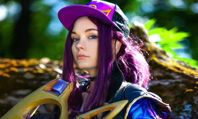 How To Make Your Cosplay Stand Out From the Crowd How To Make Your Cosplay Stand Out From the Crowd