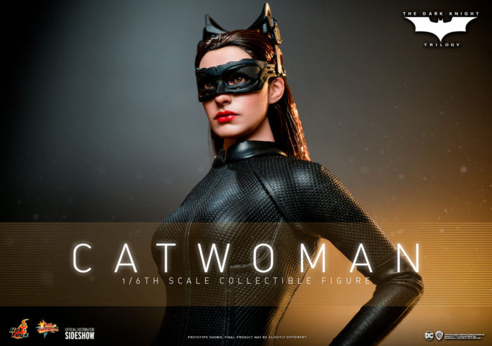 Hot Toys Catwoman_A